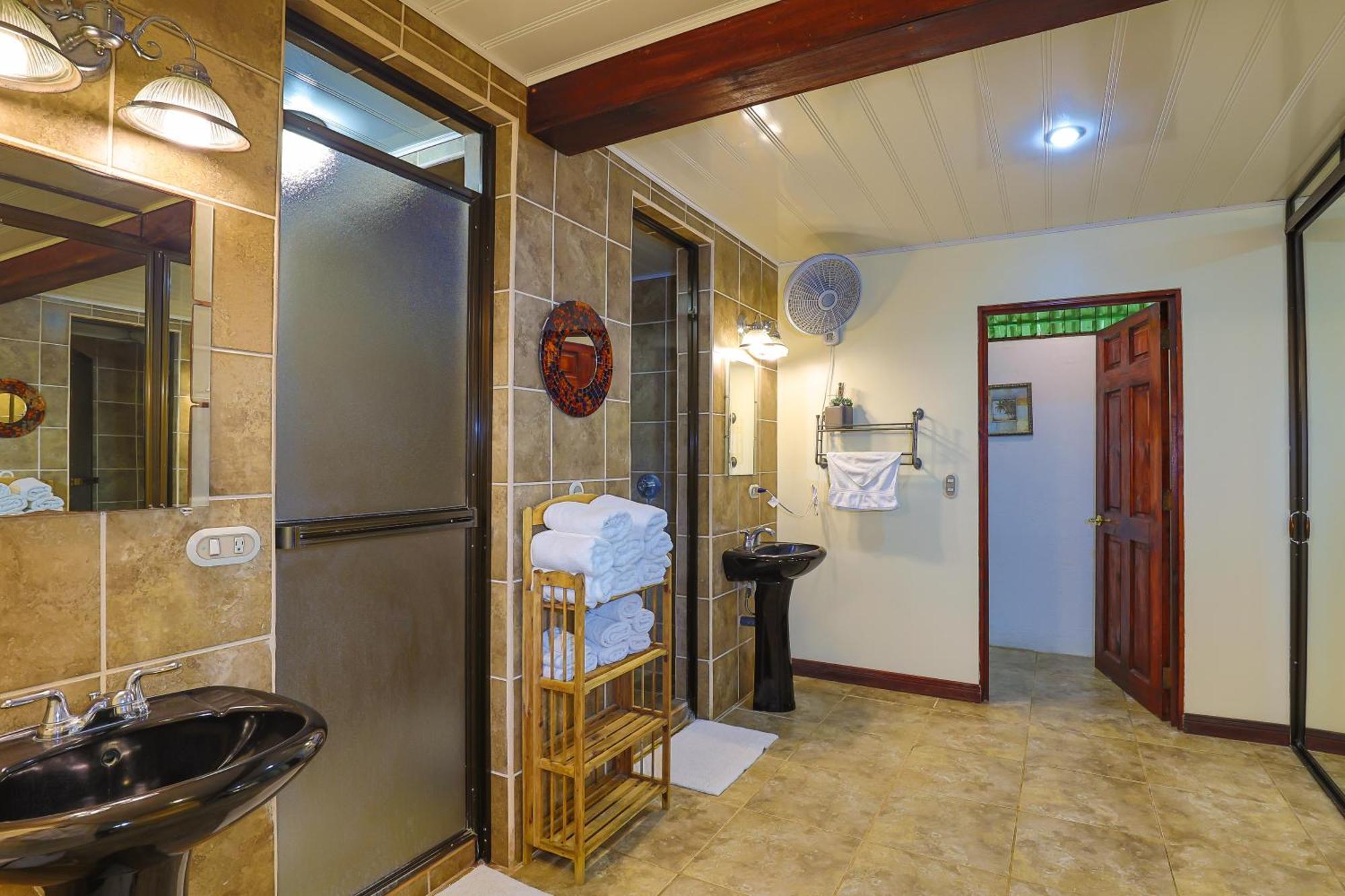 マヌエル・アントニオ Jungle Creekアパートホテル 部屋 写真